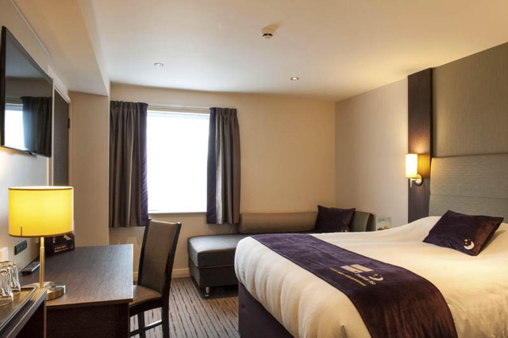 Premier Inn London City - Aldgate Εξωτερικό φωτογραφία