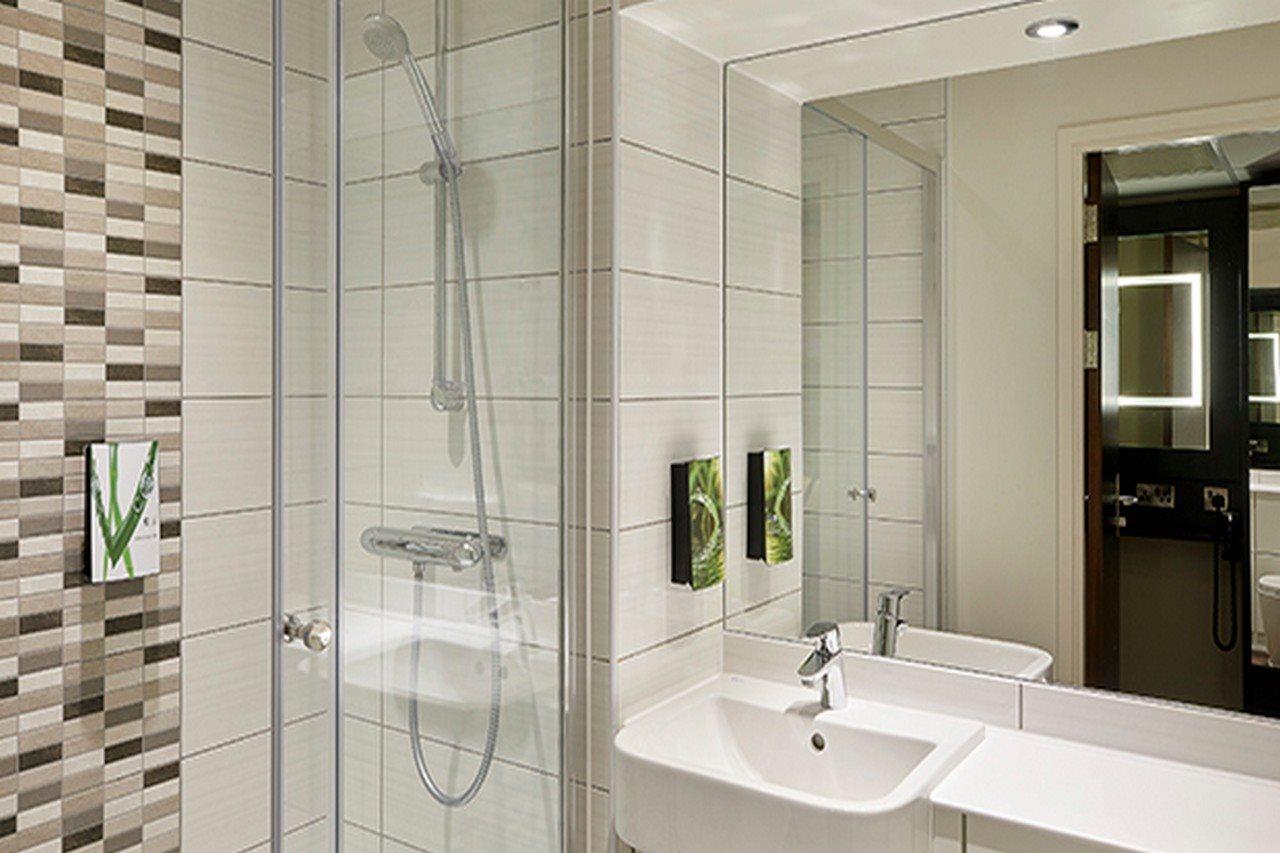 Premier Inn London City - Aldgate Εξωτερικό φωτογραφία